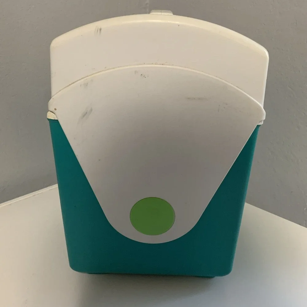 Vintage Rubbermaid Sidekick Cooler Teal with bright green accents‎